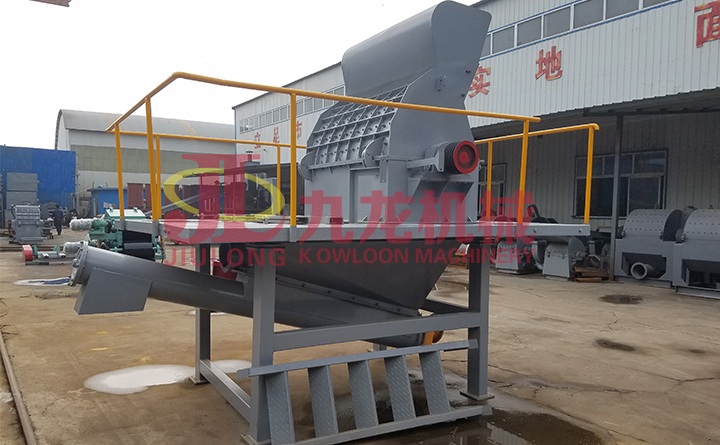 大型木（mù）材粉碎機