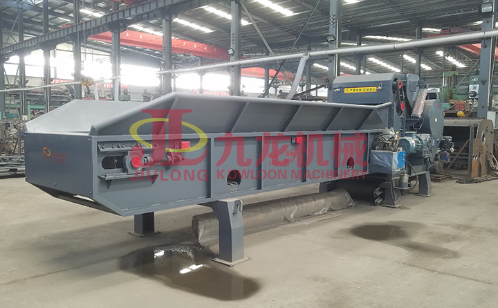 大（dà）型秸稈粉碎機