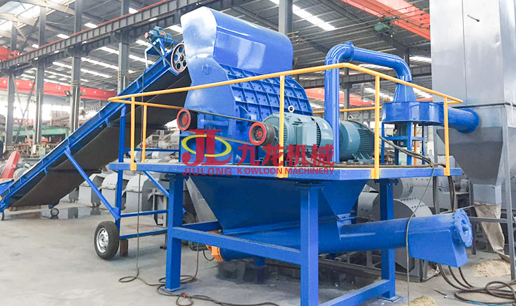 木材粉（fěn）碎（suì）機